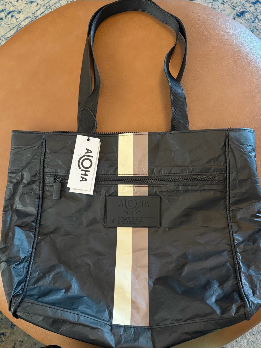 [NWT] Aloha Collection Go-To Tote Le Voyageur - Caffe On Black - Picture 2 of 6